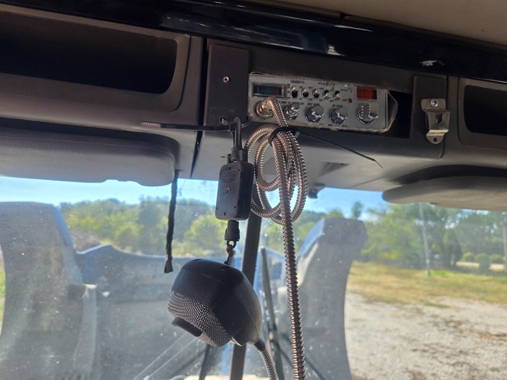 2008-kenworth-t800-image-57