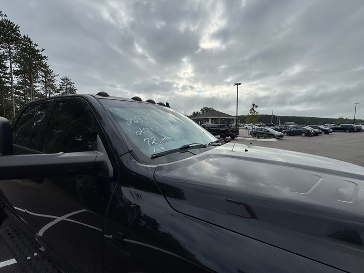 2013-dodge-2500-image-23