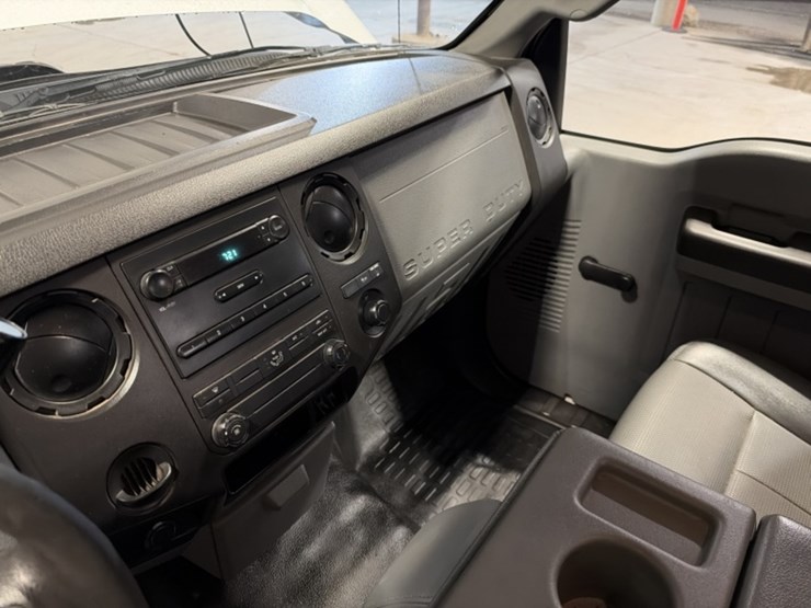 2016-ford-f250-image-21