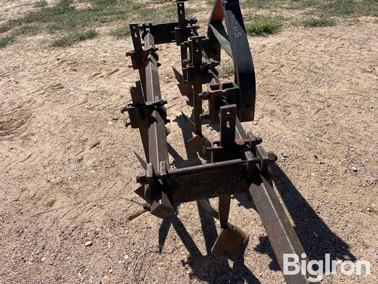 3-pt-cultivator-image-12