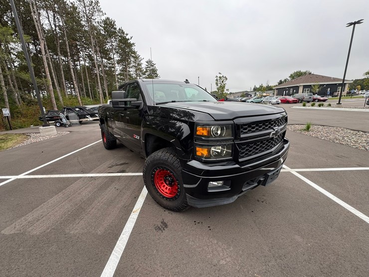 2015-chevrolet-silverado-1500-z71-image-7