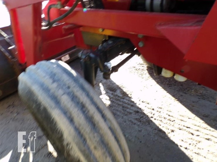 1996-case-ih-4230-image-17