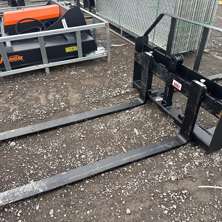 #6002 • PABREAK 60" SKID STEER PALLET FORKS