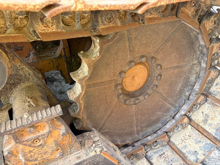 2004-case-1150h-image-75