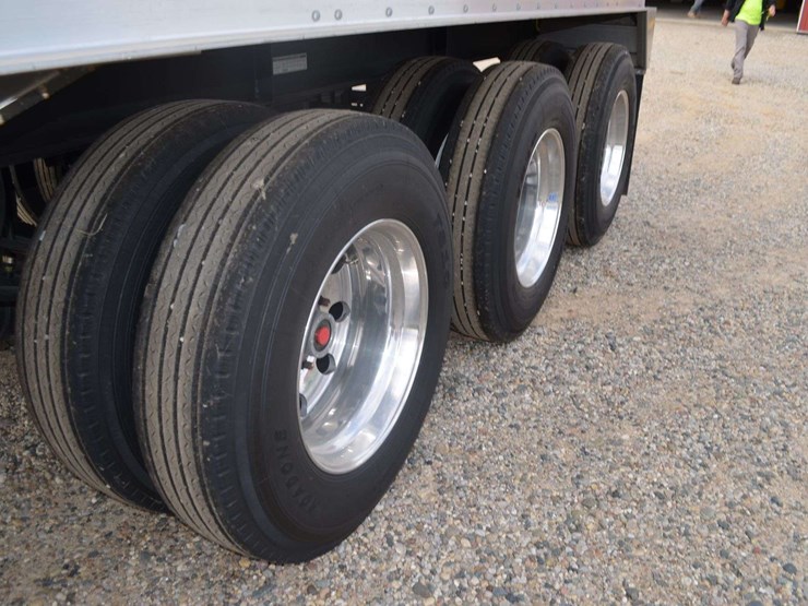 2014-dakota-aluminum-tri-axle-hopper-bottom-trailer-image-23