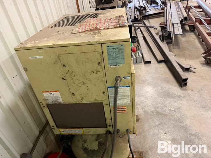 ingersoll-rand-up-6=15ctas-125w/d-air-compressor-image-4