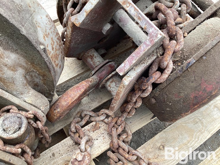 yale-spur-geared-chain-hoist-image-11