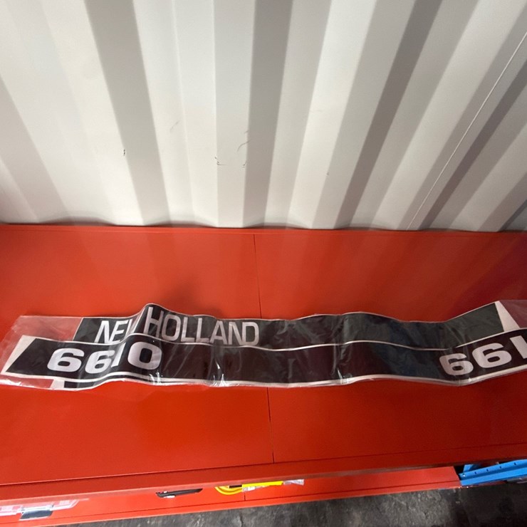 #1478 • New Holland 6610 decals