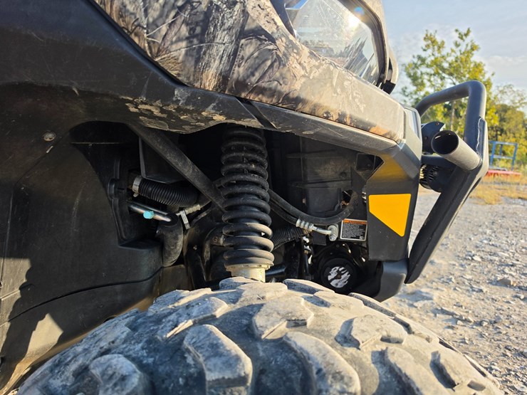#25284-•-2022-can-am-defender-max-limited-hd10-motorcycle-image-27