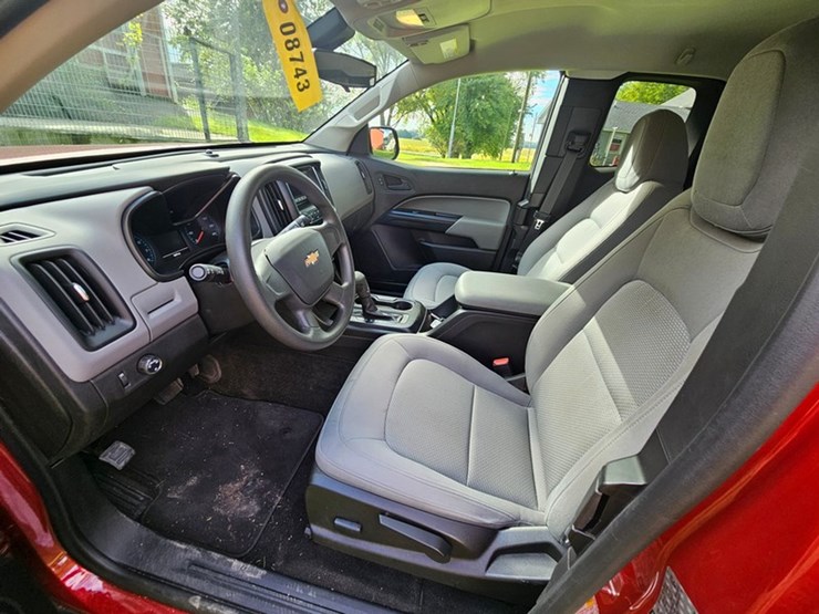2016-chevrolet-colorado-image-12