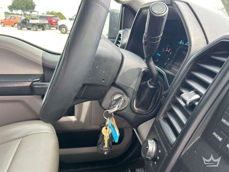 2016-ford-f150-image-16