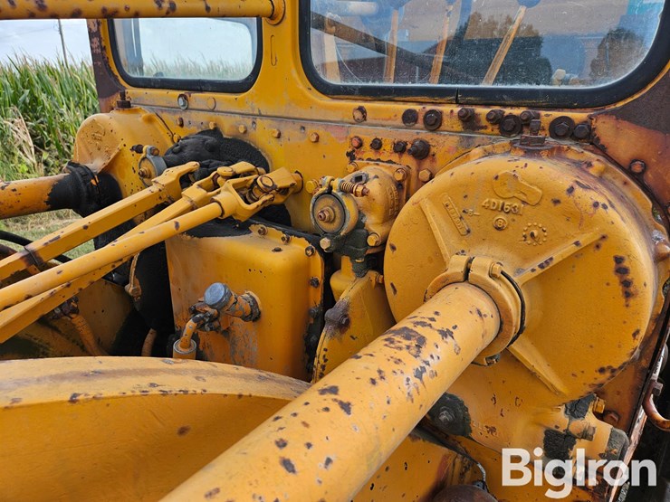 1971-caterpillar-120-image-10