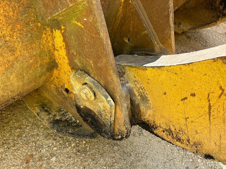 komatsu-wa500-1le-image-34