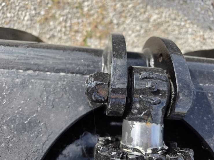 #25300-•-rotobec-045w-waste-grapple-image-16