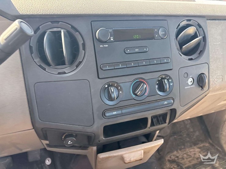 2008-ford-f250-image-29