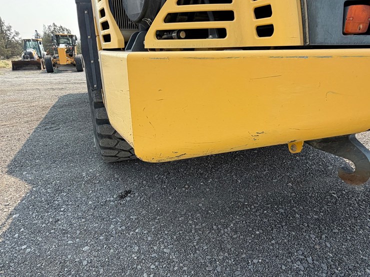 2016-komatsu-hm400-5-image-15