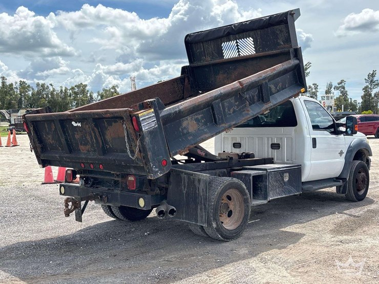 2012-ford-f550-image-3