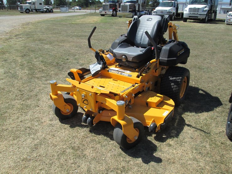 #50185-•-unused-2025-cub-cadet-pro-z-700-zero-turn-mower-1a30sh70011-inv#50185-image-1