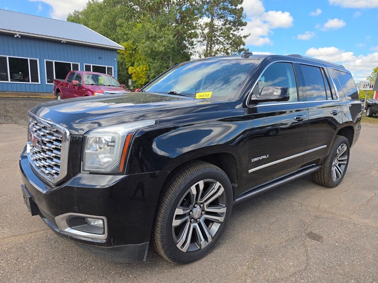 2019-gmc-yukon-image-1