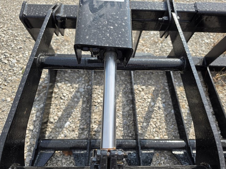 #25296-•-skid-steer-brush-grapple-attachment-image-7