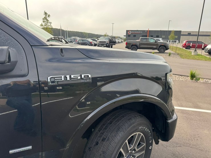 2015-ford-f150-xlt-image-23