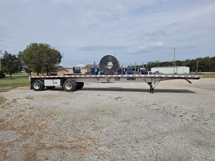 2022-fontaine-flat-bed-trailer-image-16