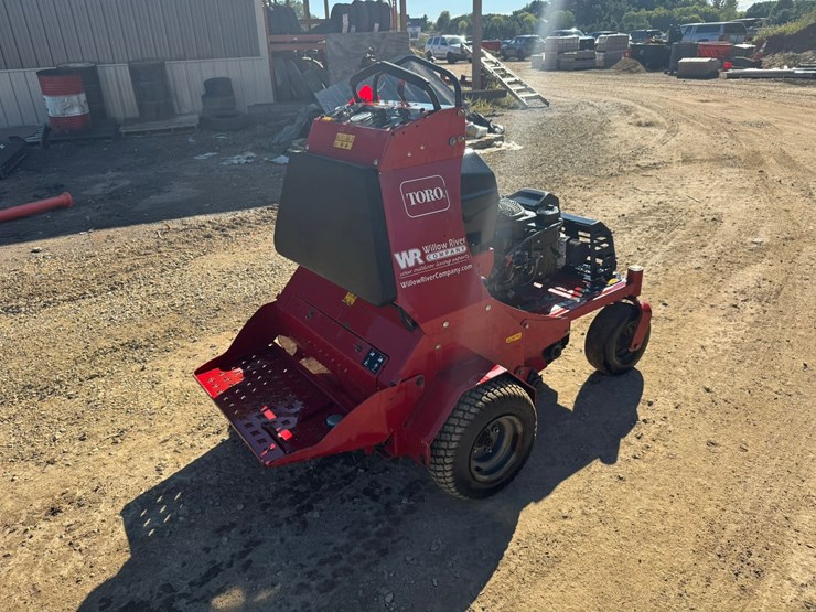 #1919-•-toro-39519-stand-on-aerator-image-5