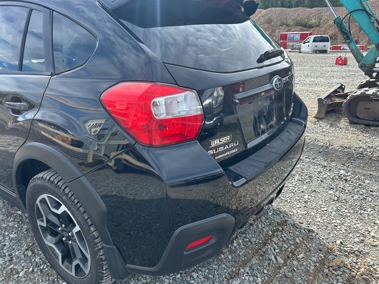 2013-subaru-crosstrek-image-16
