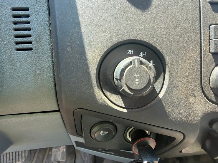 2015-ford-f250-image-41
