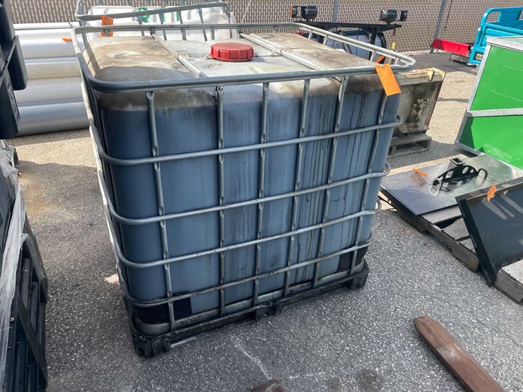 #4028-•-ibc-of-waste-oil-(09)-image-1