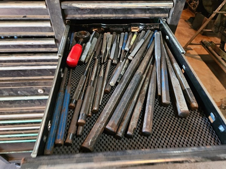 #8707-•-waterloo-traxx-series-fully-loaded-tool-box-image-9