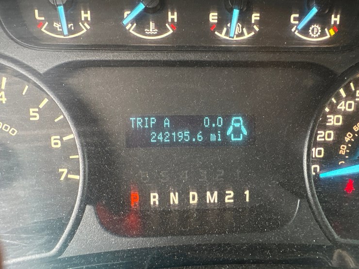 2012-ford-f150-image-44