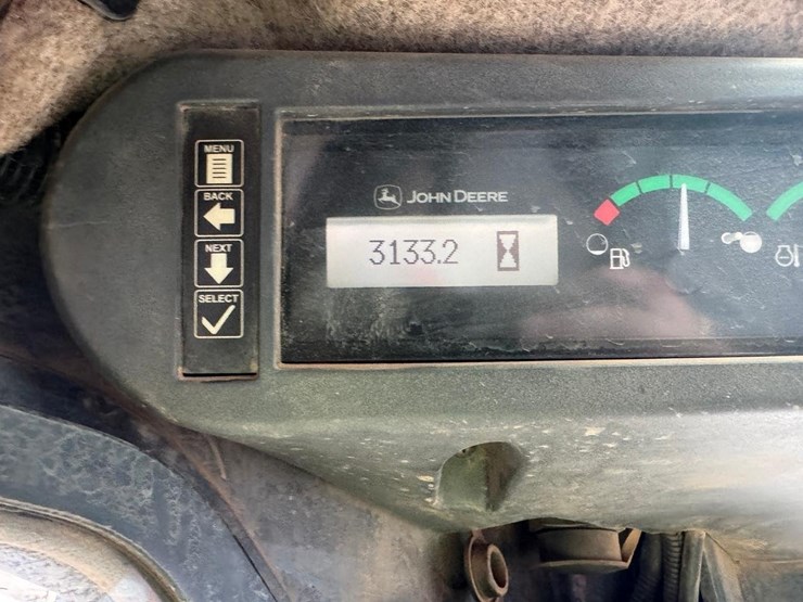 2017-deere-323e-image-23
