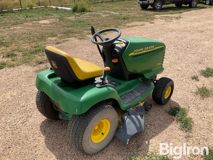 john-deere-lt133-image-5