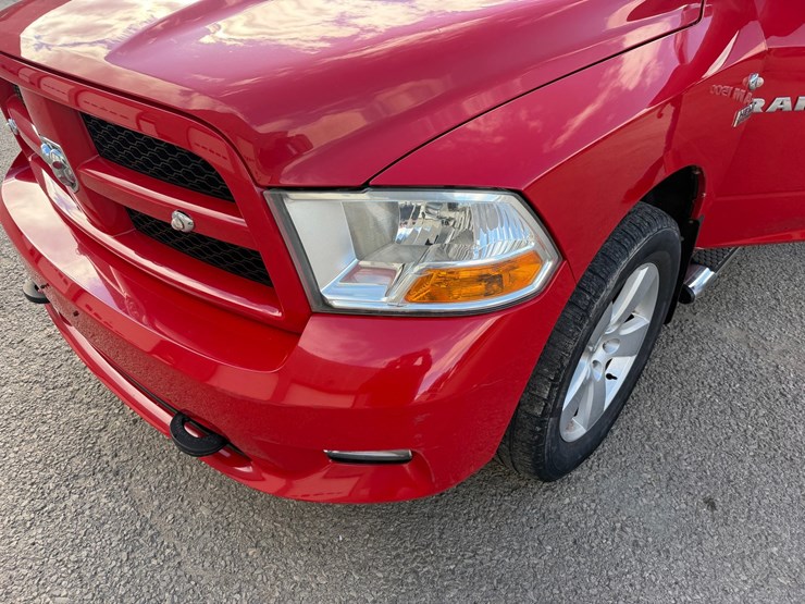 2012-dodge-1500-image-9