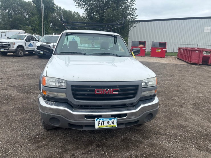 2006-gmc-2500-image-6
