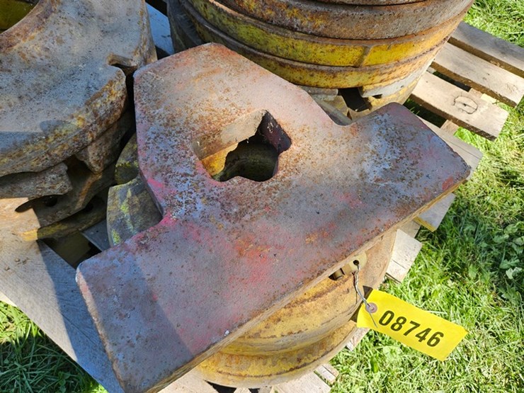 #8746-•-john-deere-combine-weights-image-2