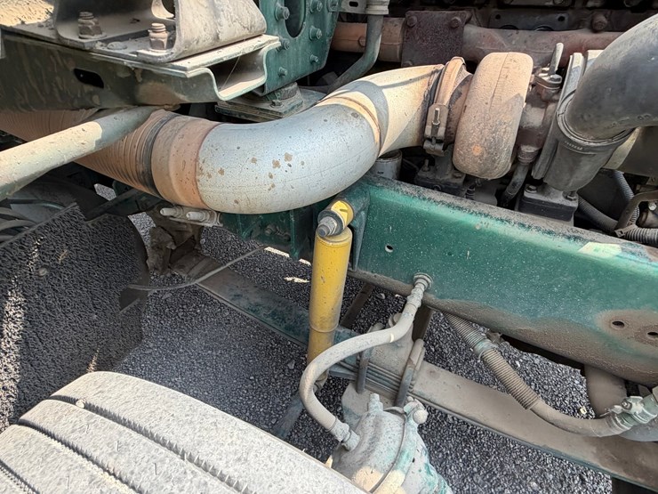 1996-cummins-m11-image-80