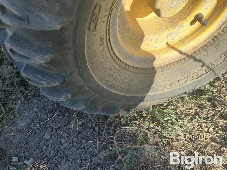 john-deere-gator-image-14