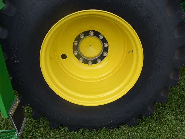 2012-john-deere-s550-image-22