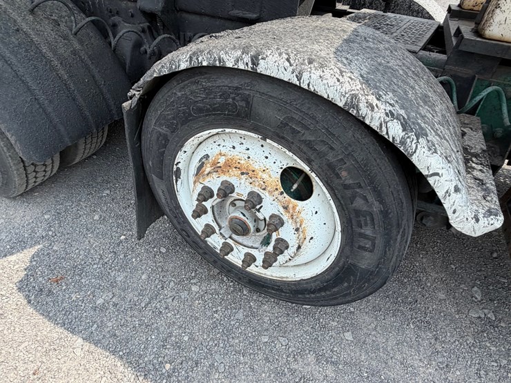 1996-cummins-m11-image-35