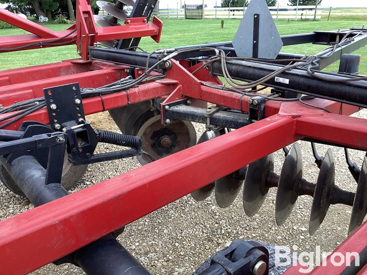 2008-case-ih-340-image-16