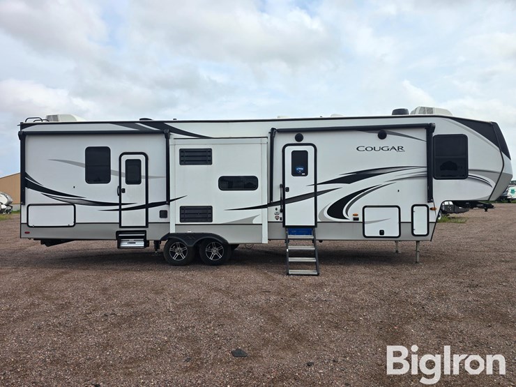 2021-keystone-cougar-364bhl-5th-wheel-camper-image-4