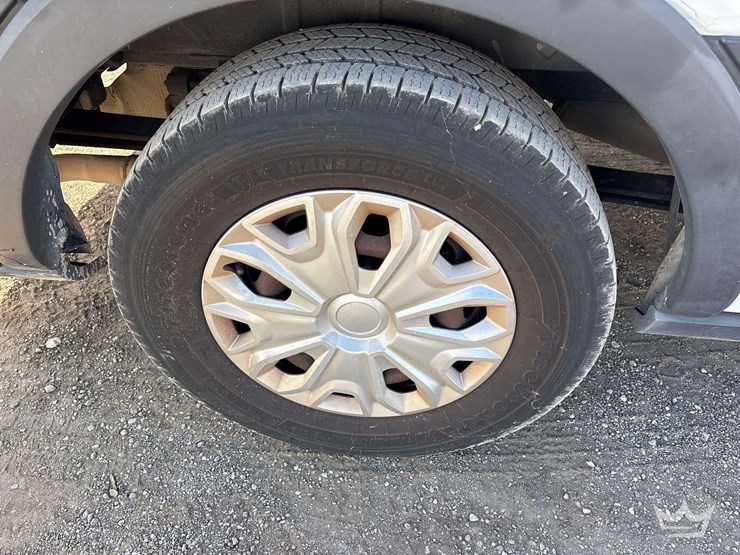 2018-ford-transit-image-24