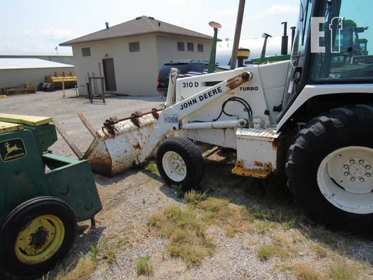 1991-deere-310d-image-16
