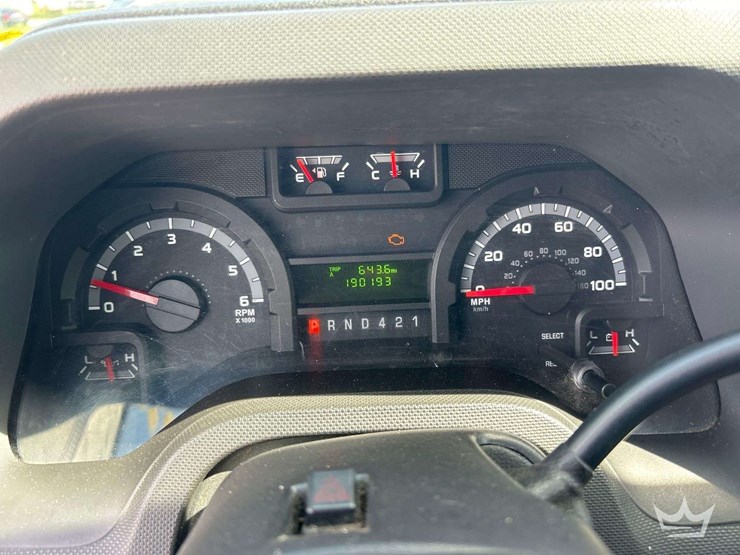 2019-ford-e350-image-21