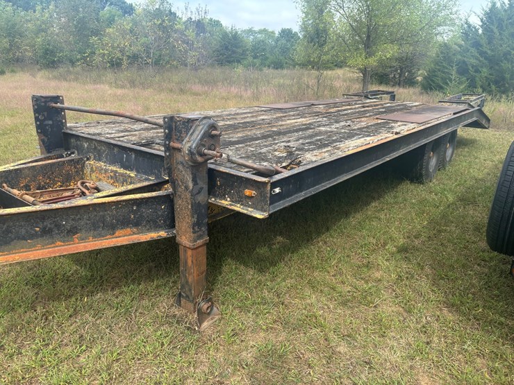 #2340-•-24'-tandem-axle-flatbed-trailer-image-2