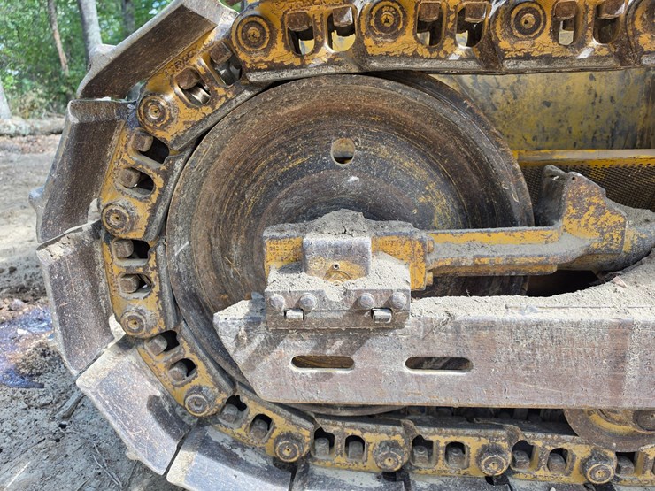 deere-555g-image-42