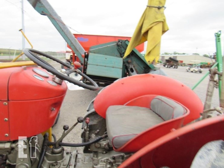 massey-ferguson-65-image-9