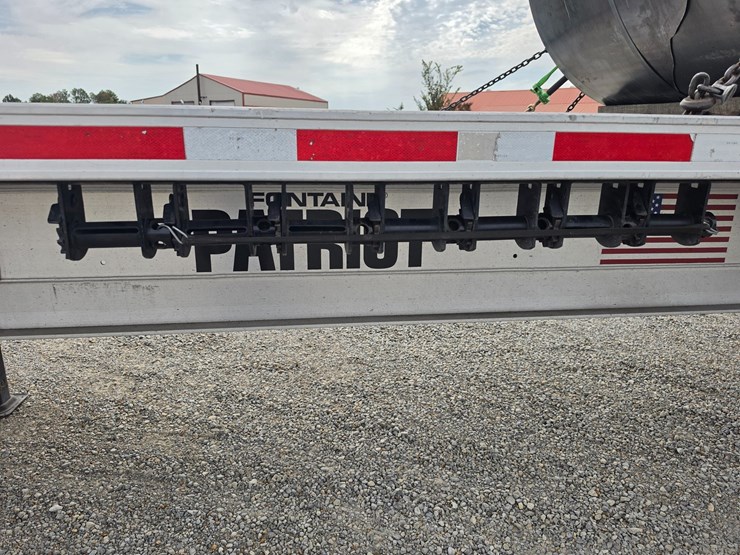 2022-fontaine-flat-bed-trailer-image-57